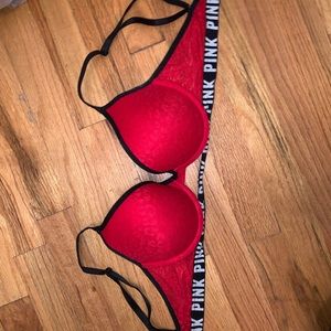 32D push up bra from Pink